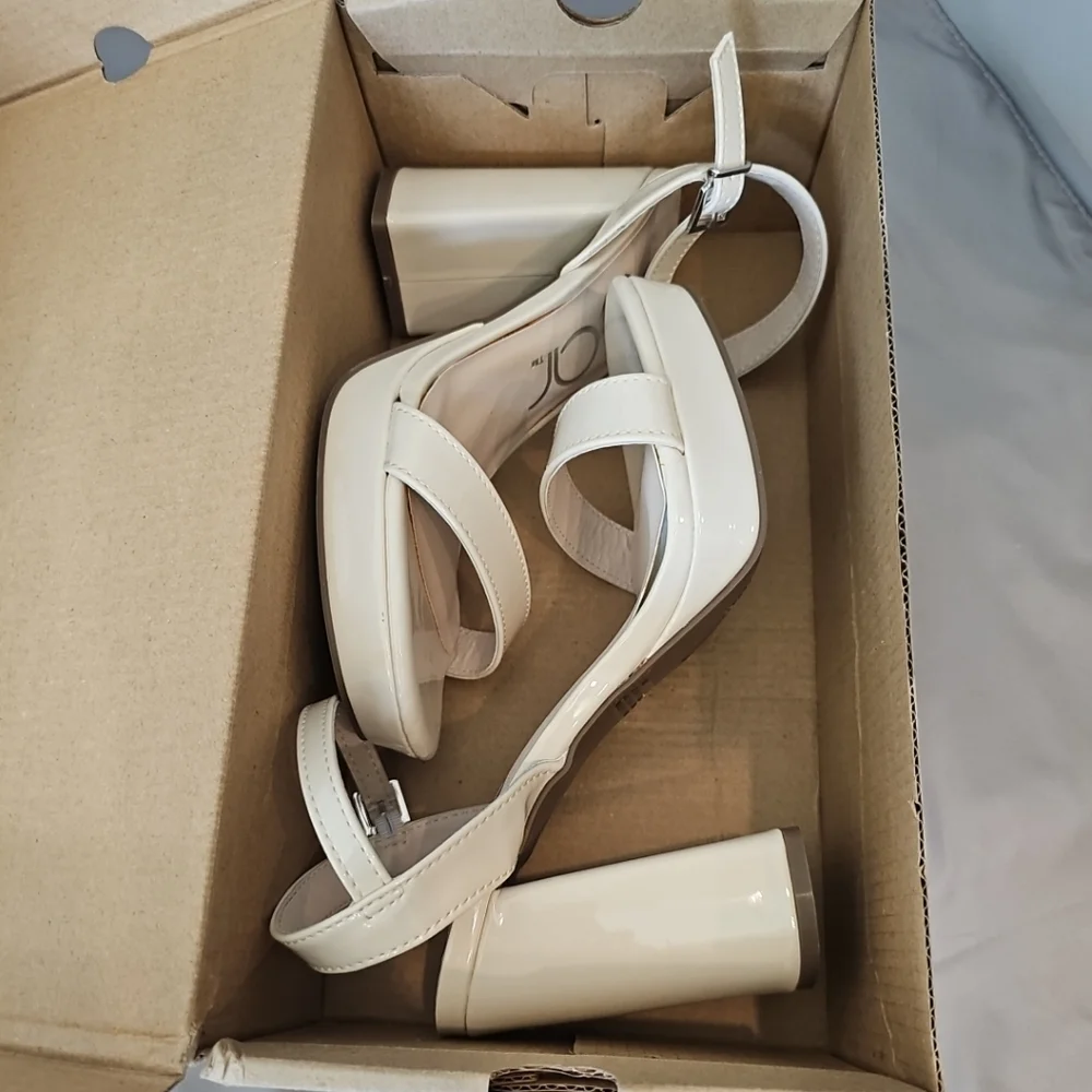 Sugar Heels Vallentina Dress Heels In Bone/Beige Size 6 NIB